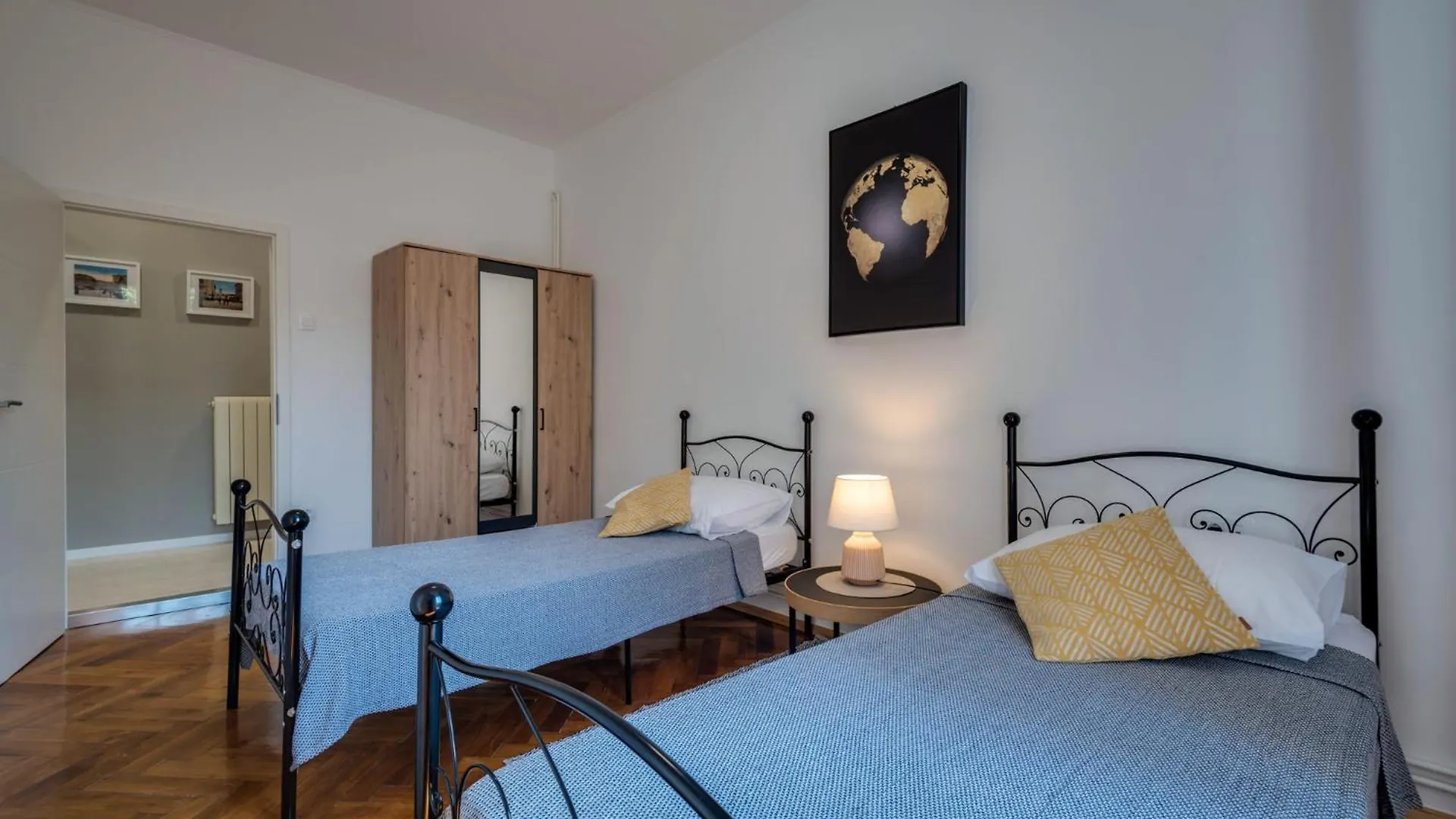 Apartment Sorelle Fiume 0*, Rijeka Croaţia
